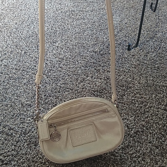 Purse - Picture 2 of 2